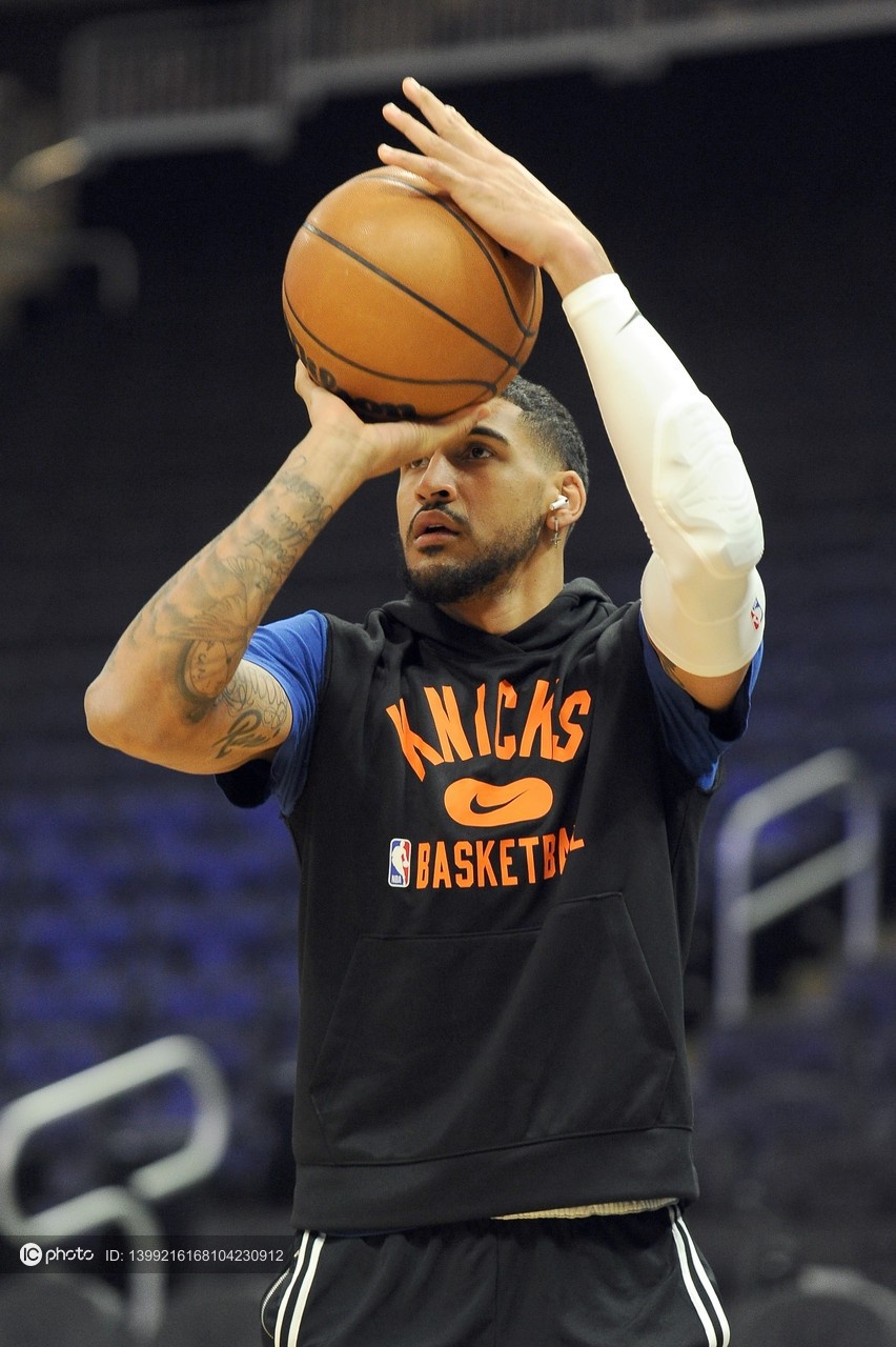 密尔沃基雄鹿发布备战花絮，今晚临场应变，法国杯任务艰巨，控场能力受关注(真实之泪圣地巡礼)