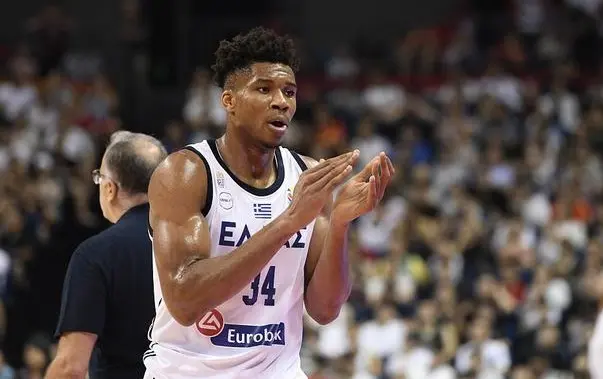 MK Sports-关于法兰克福内部会议纪要流出——国际比赛日队长鼓劲；NBA季后赛使命明确；身体对抗强度拉满的信息